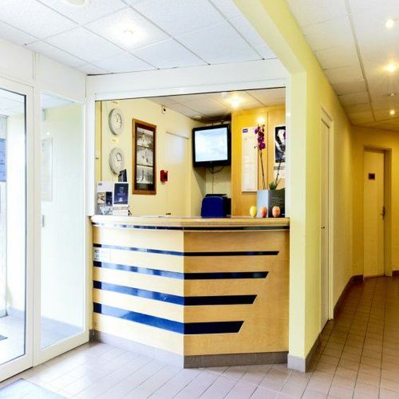Kyriad Dunkerque Sud - Loon Plage Exterior foto